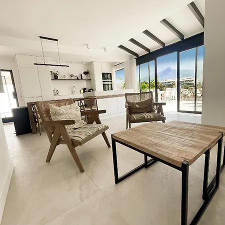 Luxury In Puerto Banus Panoramic Mountain And Sea Views With Private Pool Villa *